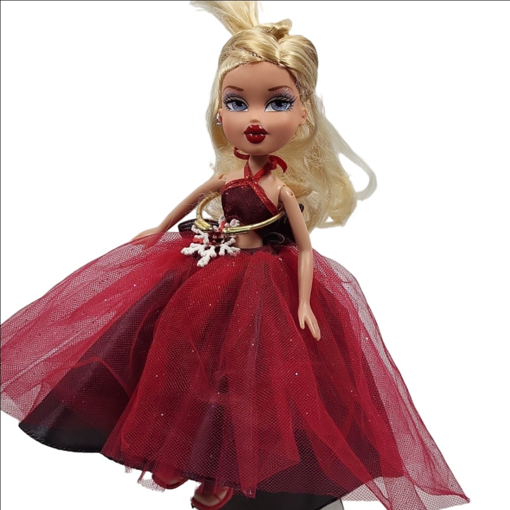 Bratz | Holiday Cloe Winter Ball Beauty Doll - Collector’s Edition Fashion Doll
